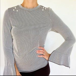 Urban Romantics High Neck Bell Stripe Pearl Top M